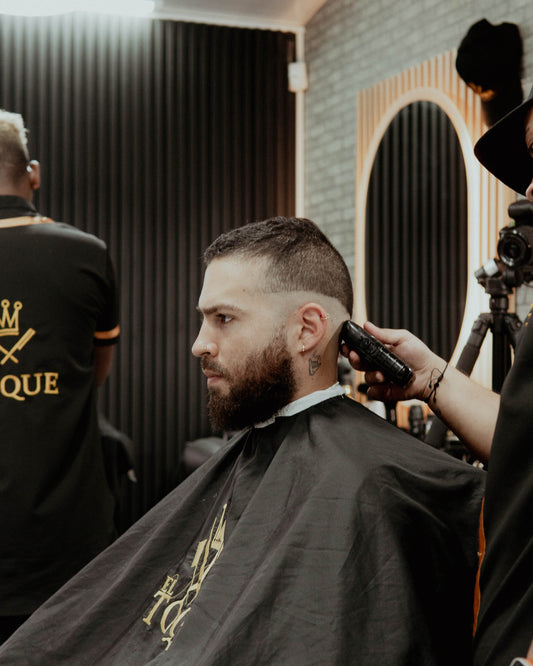 Corte, Barba y Cejas